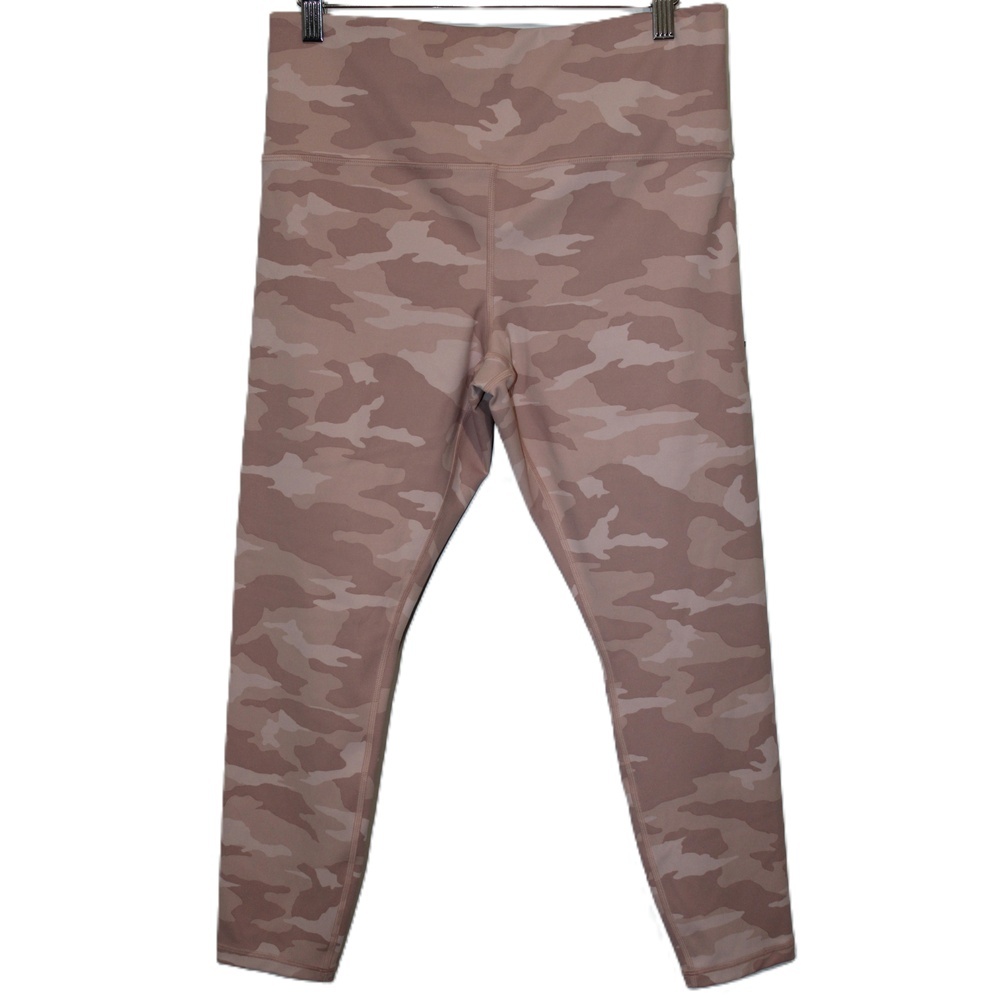 Womens Athleta Elation Camo 7/8 Tight Legging Orchid Pink Camo Size Large L